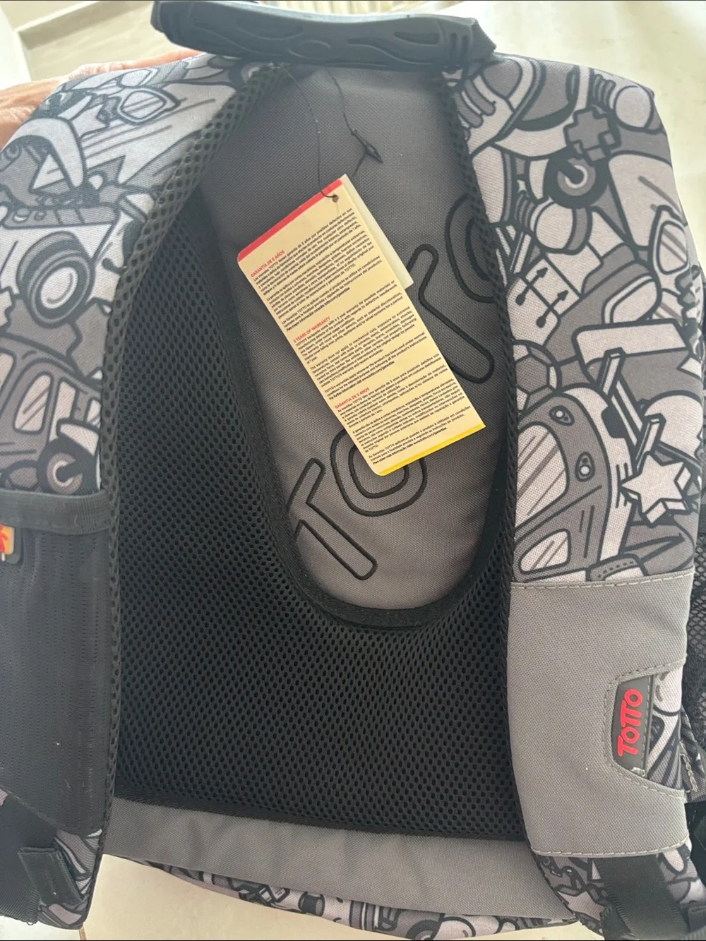 NWT Totto Gray and Black Graphic boy's Backpack